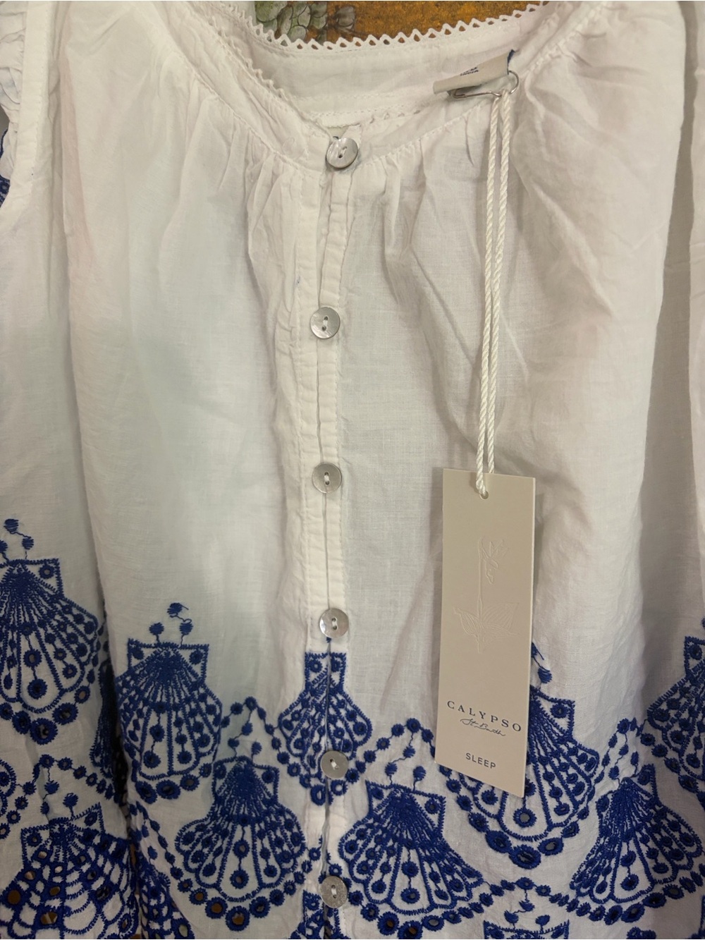 Calypso St. Barth 100% cotton, eyelet sleep set, old money, classy, cottagecore - Picture 5 of 11